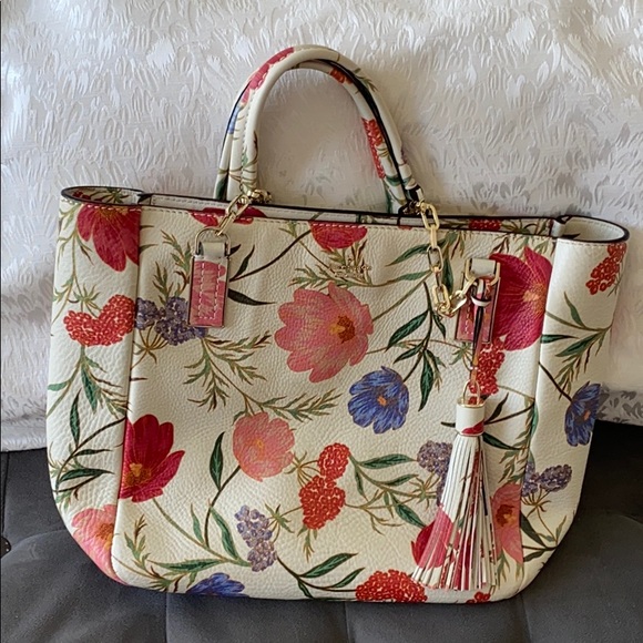 kate spade Handbags - Women’s shoulder bag kate spade Handbags - Women’s shoulder bag
